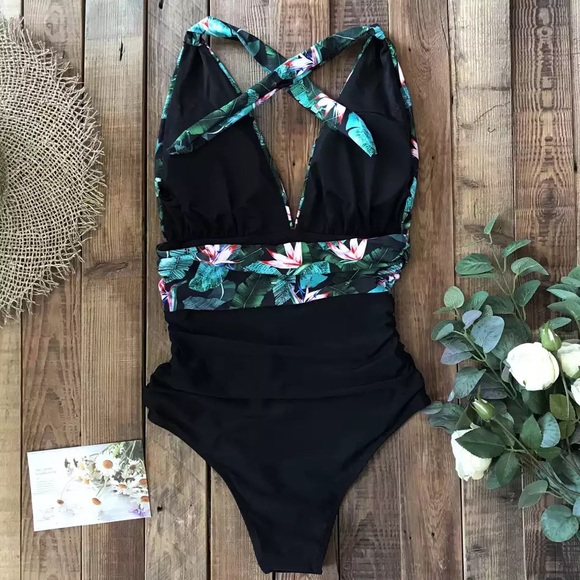 Women Halter Swimsuit Floral Print Swimwear - Picture 6 of 6